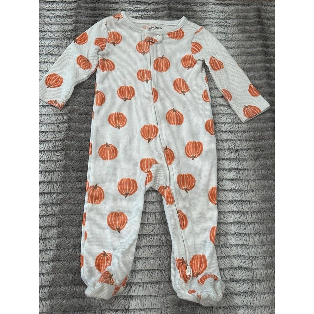 Carters Pumpkin Sleeper 
Size 6-9 months